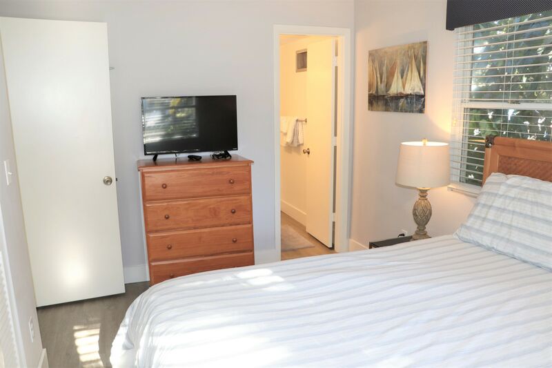 Second Bedroom, King with TV