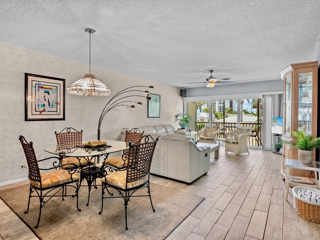 Lido Beach Oasis