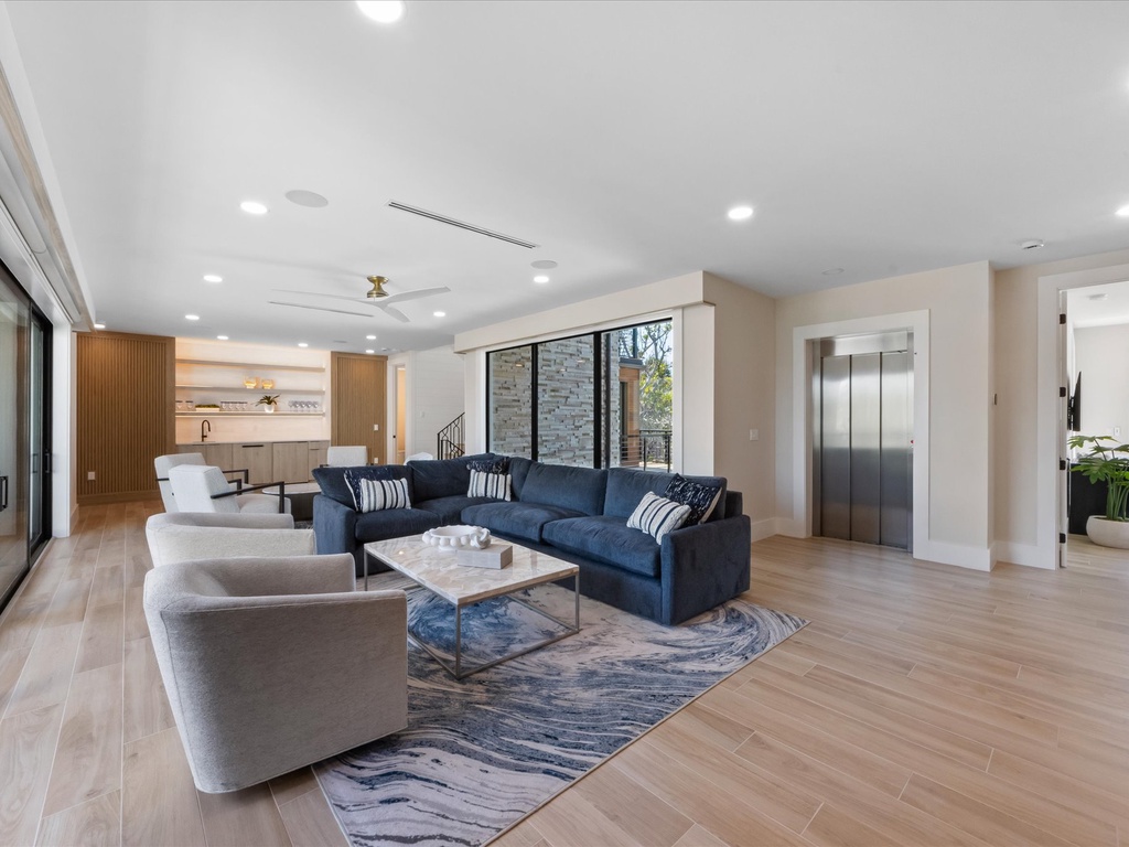 Additional Living Area