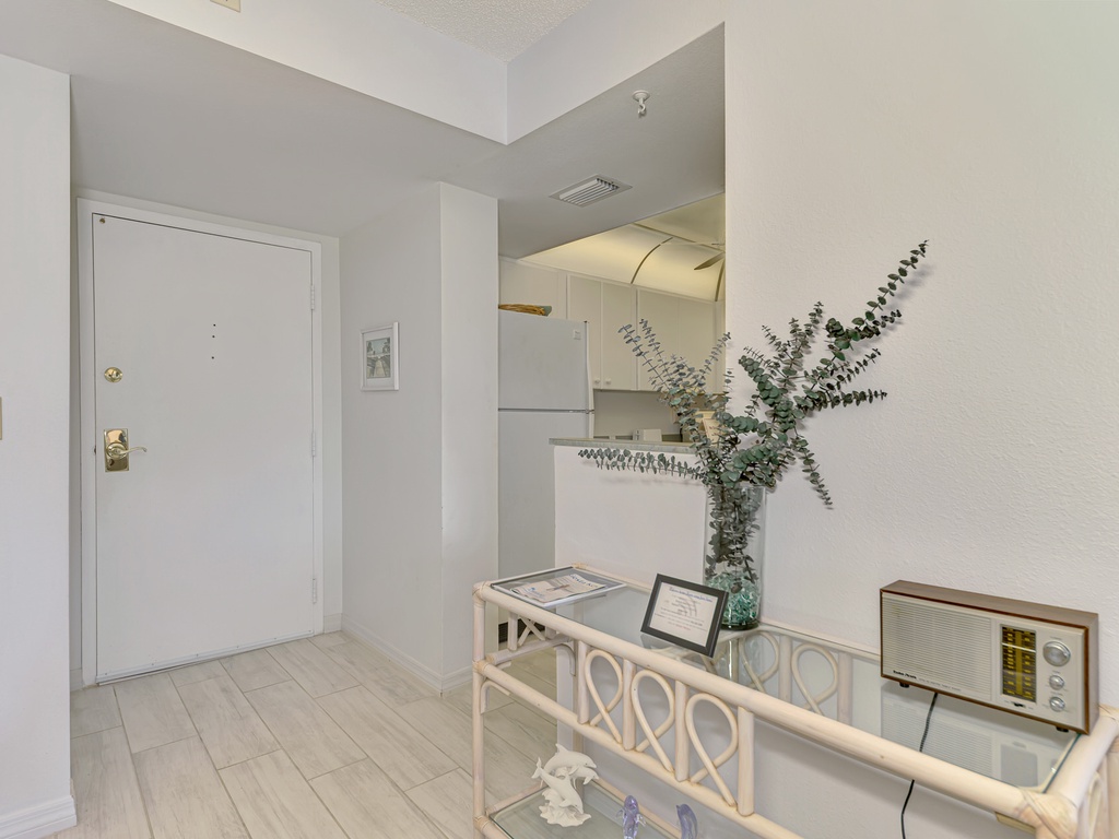 Entrance, Kitchen