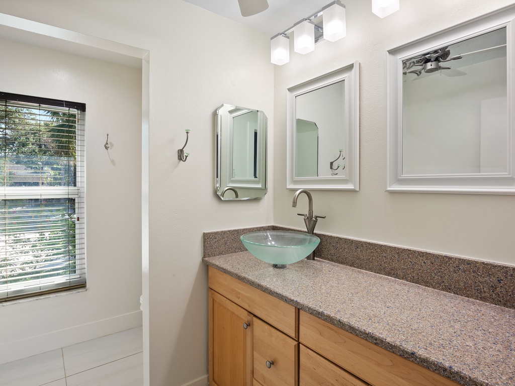 Primary Bathroom, Ensuite