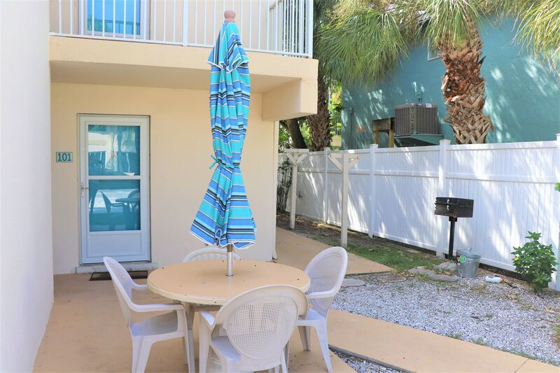 Outdoor Dining Area