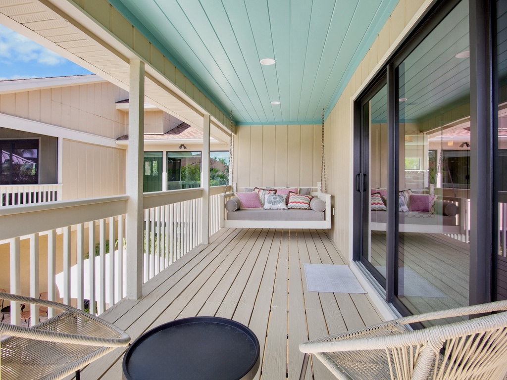 Primary Bedroom, Outdoor Seating