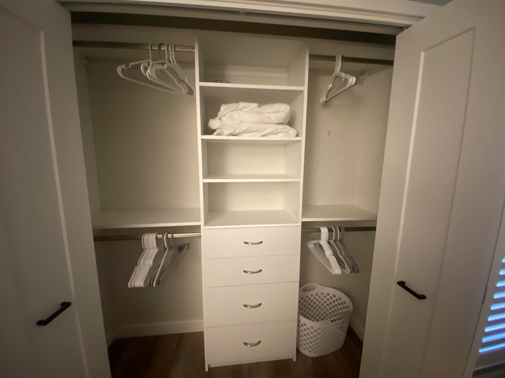 Midnight Cove II 613F