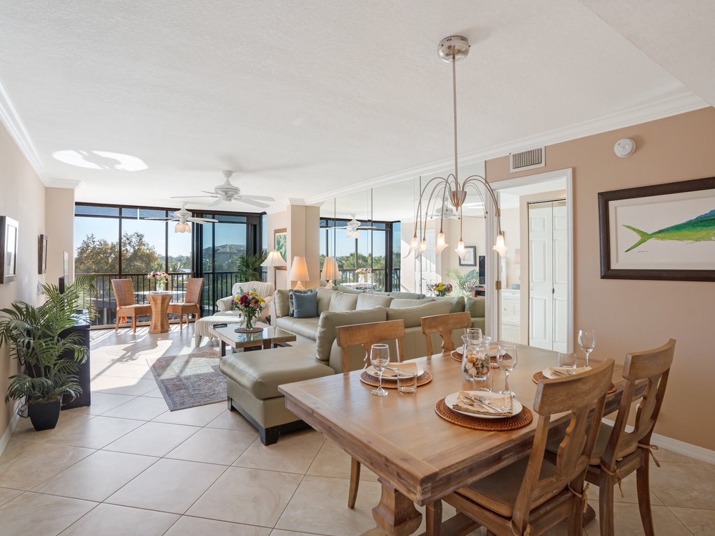 Harbor Towers Unit 330 by Tropical Sands Accommodations