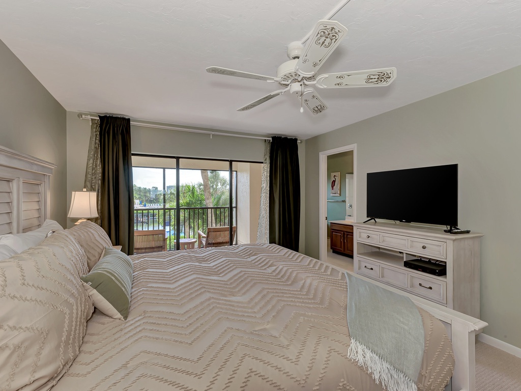 Primary Bedroom - King