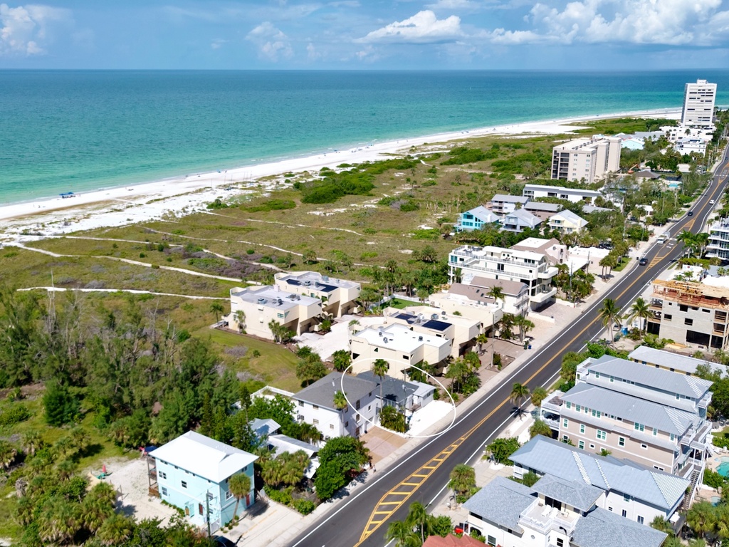 Coastal Cottage by Tropical Sands Accommodations