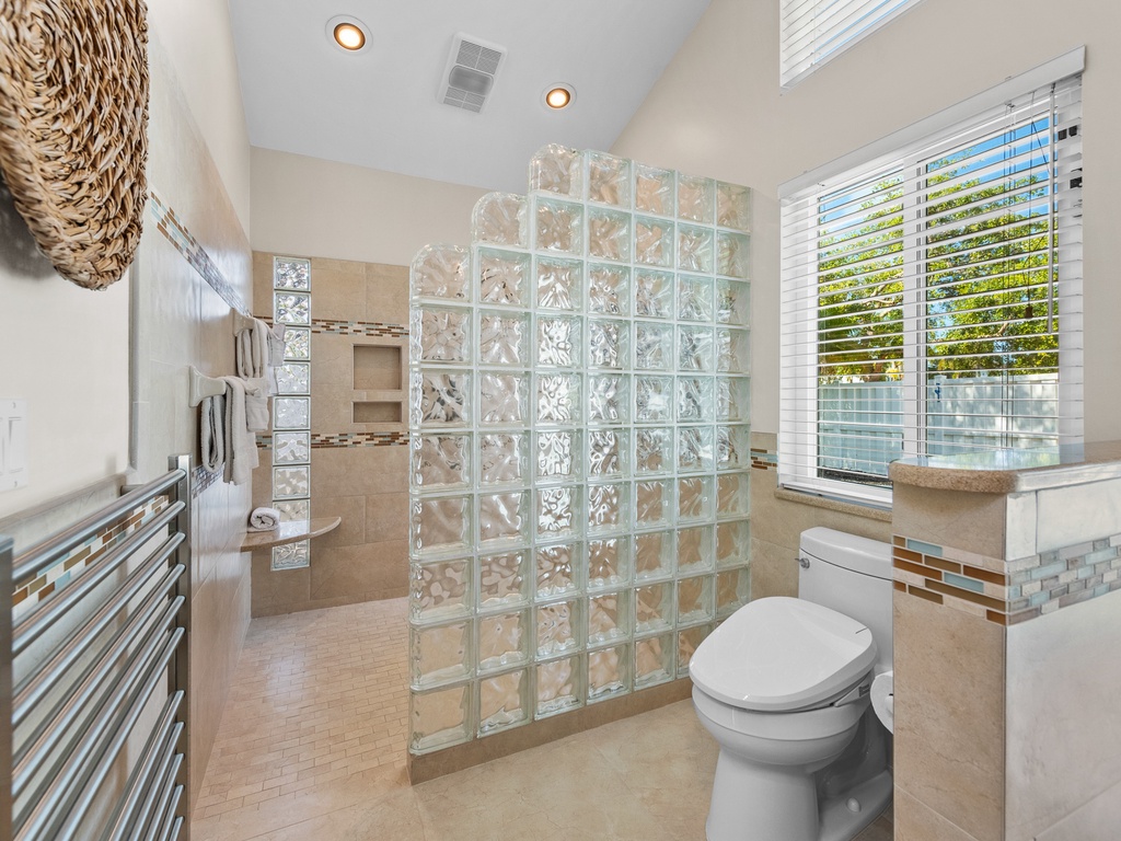 Bathroom, Ensuite