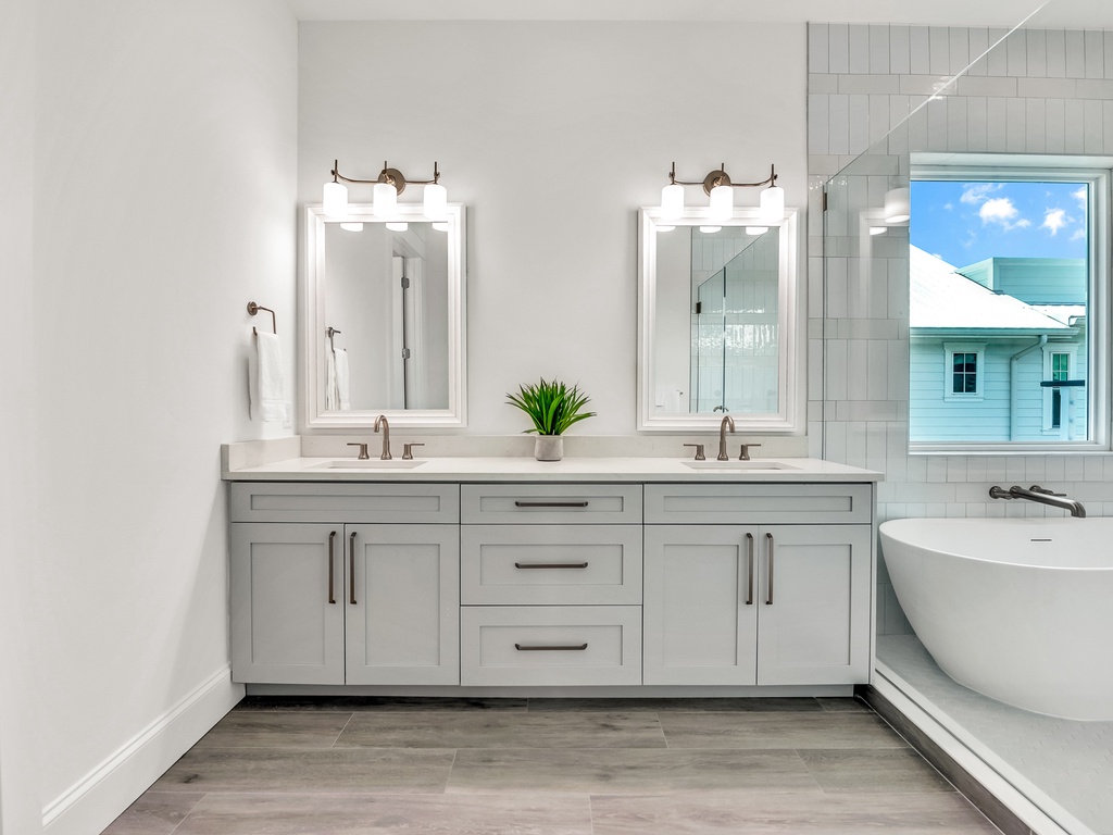Primary Ensuite Bathroom