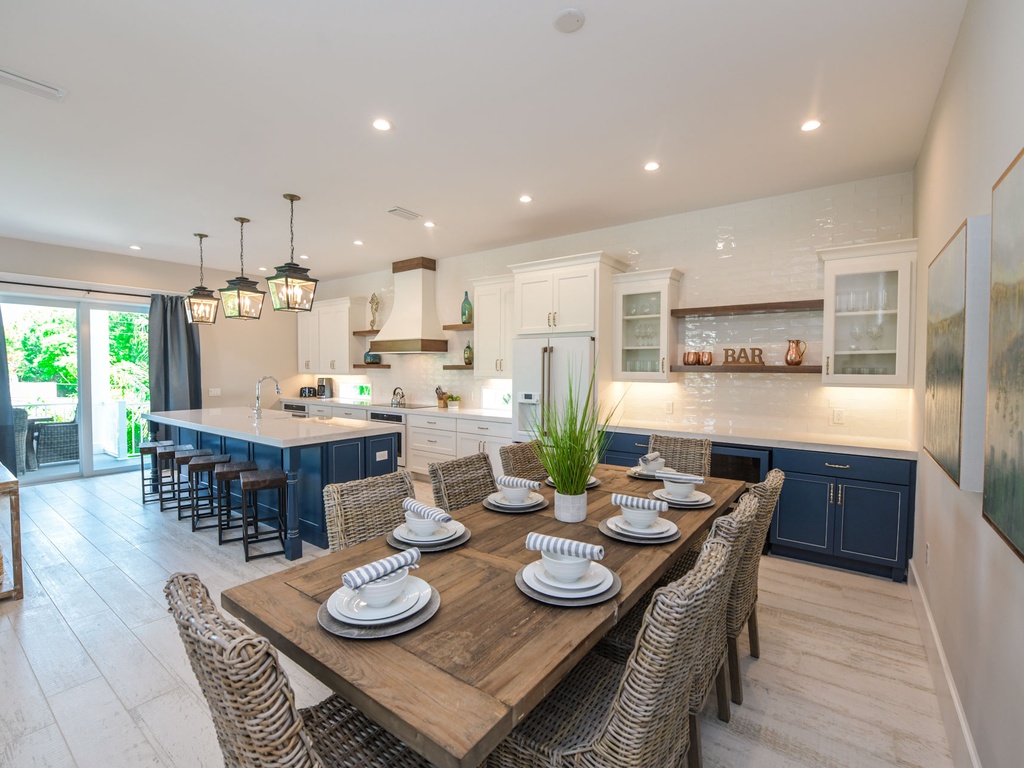 Open Concept Dining Area