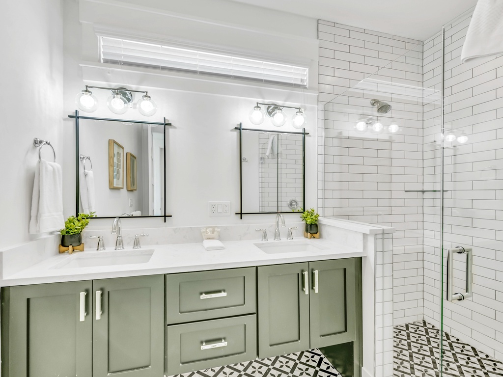 Primary Ensuite Bathroom