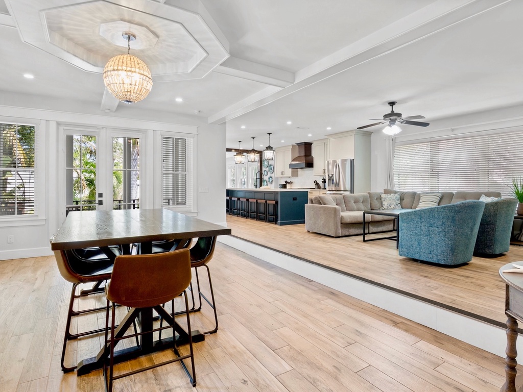 Additional Dining Area