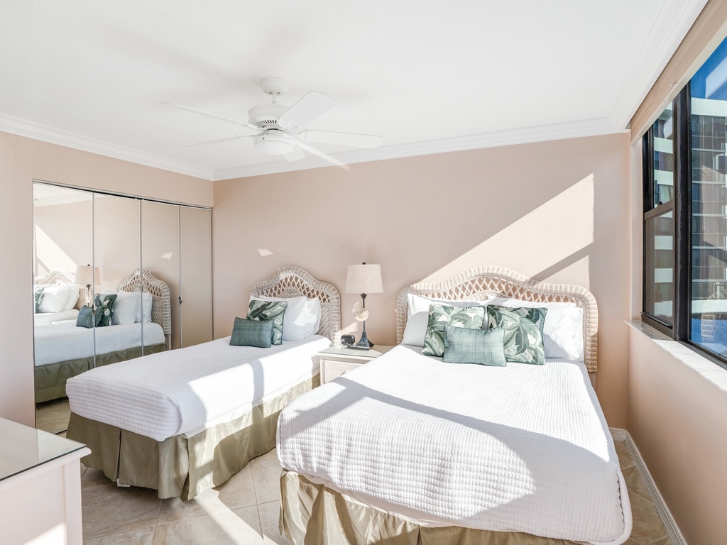 Harbor Towers Unit 330 by Tropical Sands Accommodations