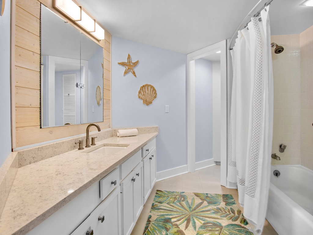 Primary Ensuite Bathroom