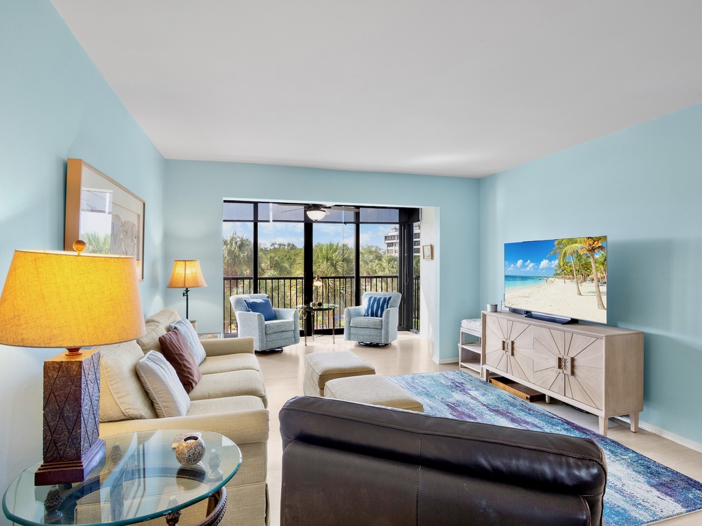 Harbor Towers Unit 303 by Tropical Sands Accommodations