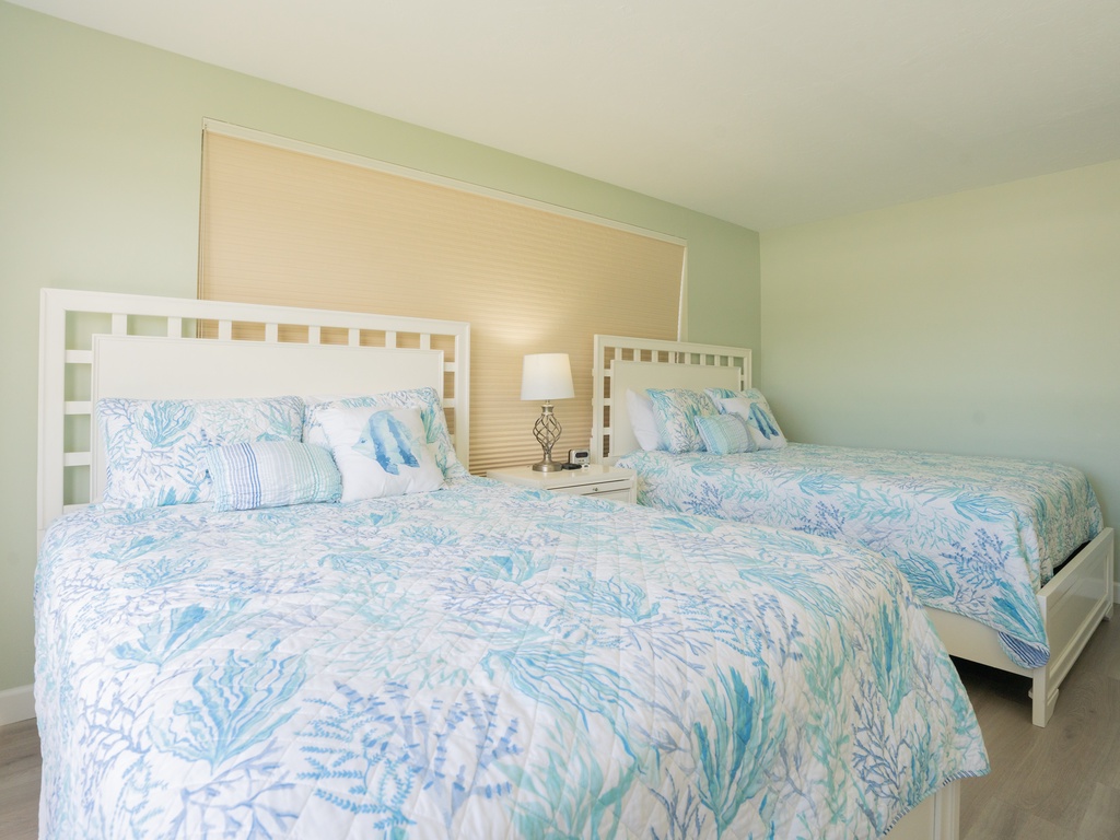 Gulf and Bay Club B301