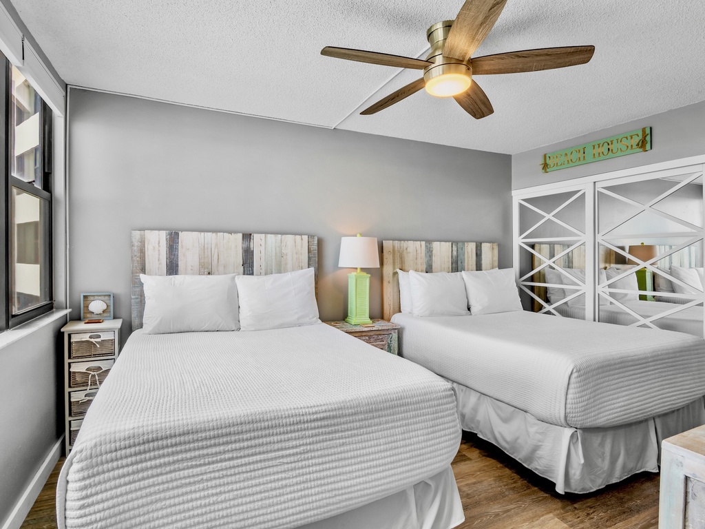 Harbor Towers Unit 515 by Tropical Sands Accommodations