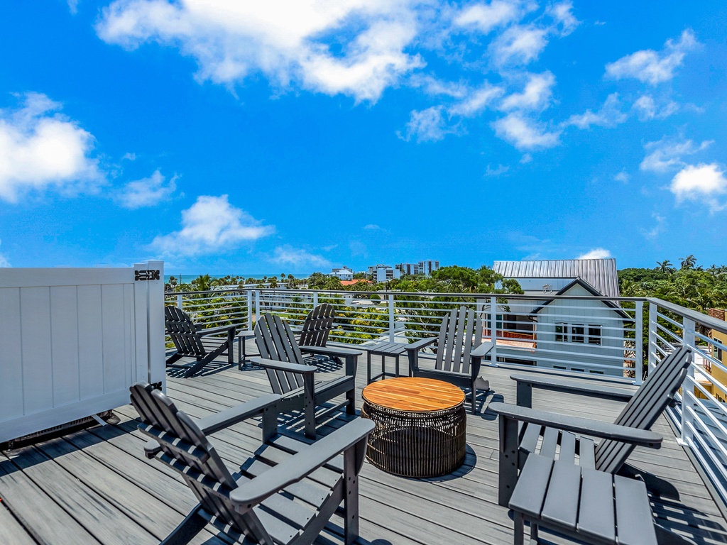 Rooftop Deck