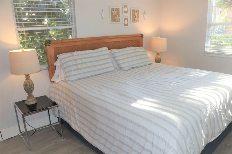 Second Bedroom, King