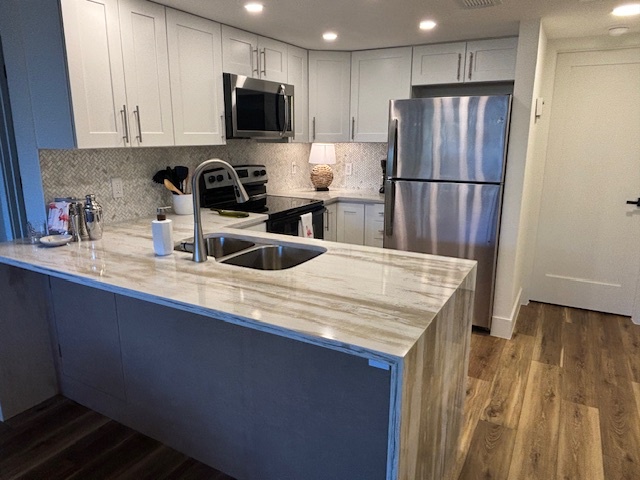 Kitchen 1