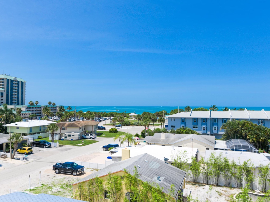 Gulf Views!