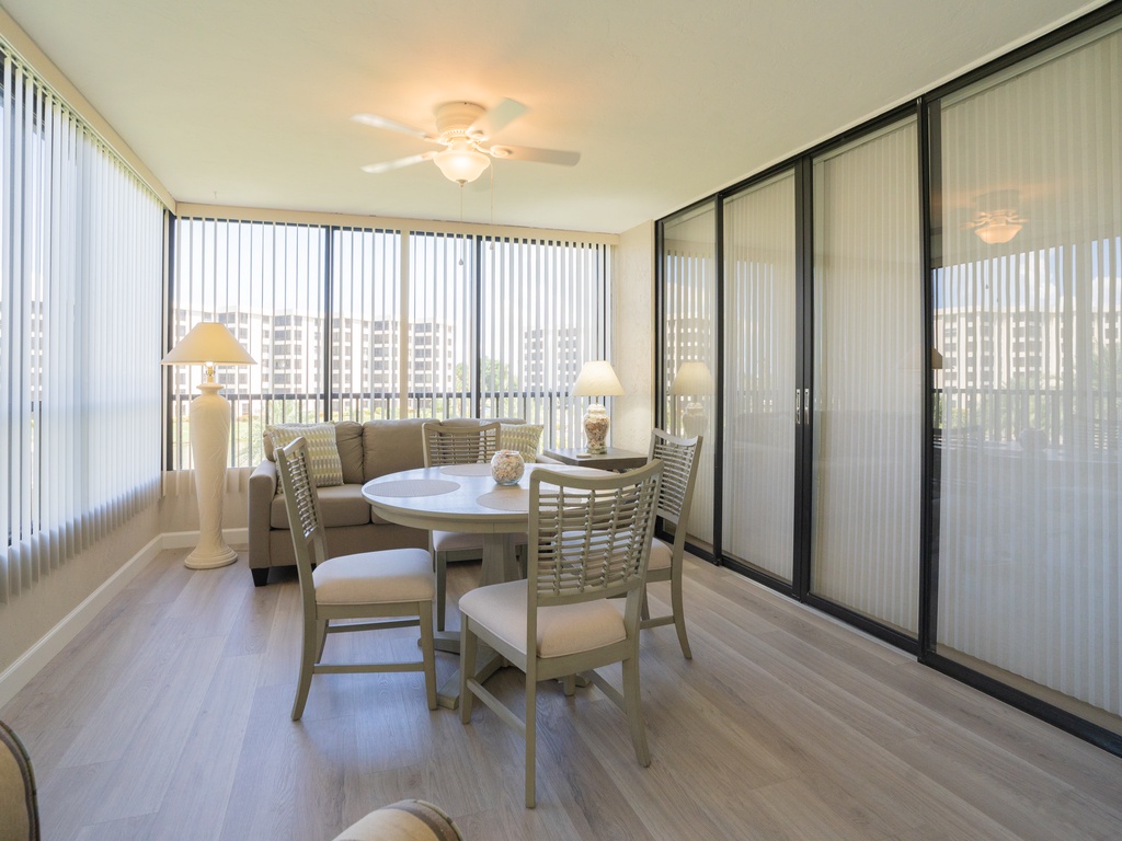 Gulf and Bay Club B301
