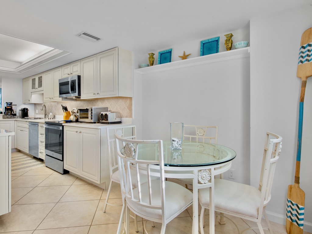 Gulf and Bay Club Unit B408 by Tropical Sands Accommodations
