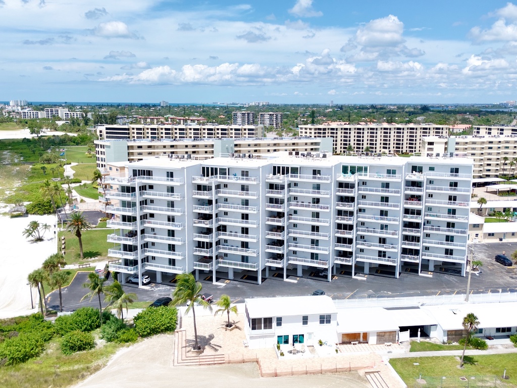 Jamaica Royale - Tropical Sands Accommodations