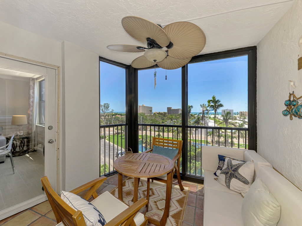 Private Screened-in Balcony with Seating