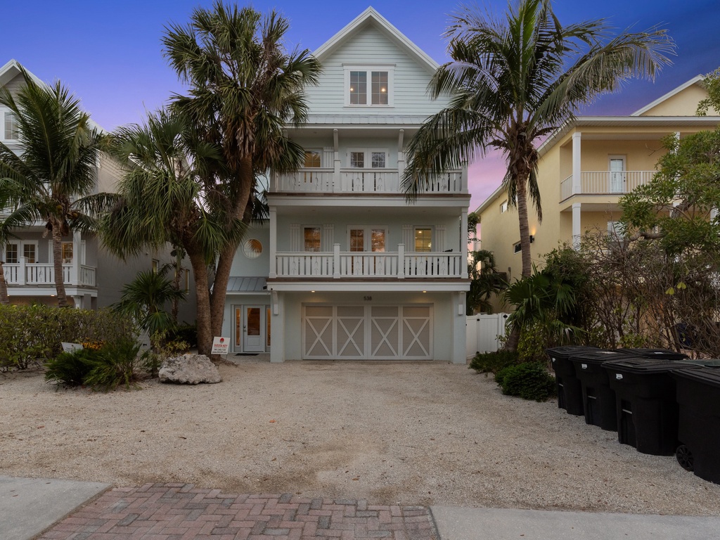 Sea Spray by Siesta Key Luxury Rental Properties