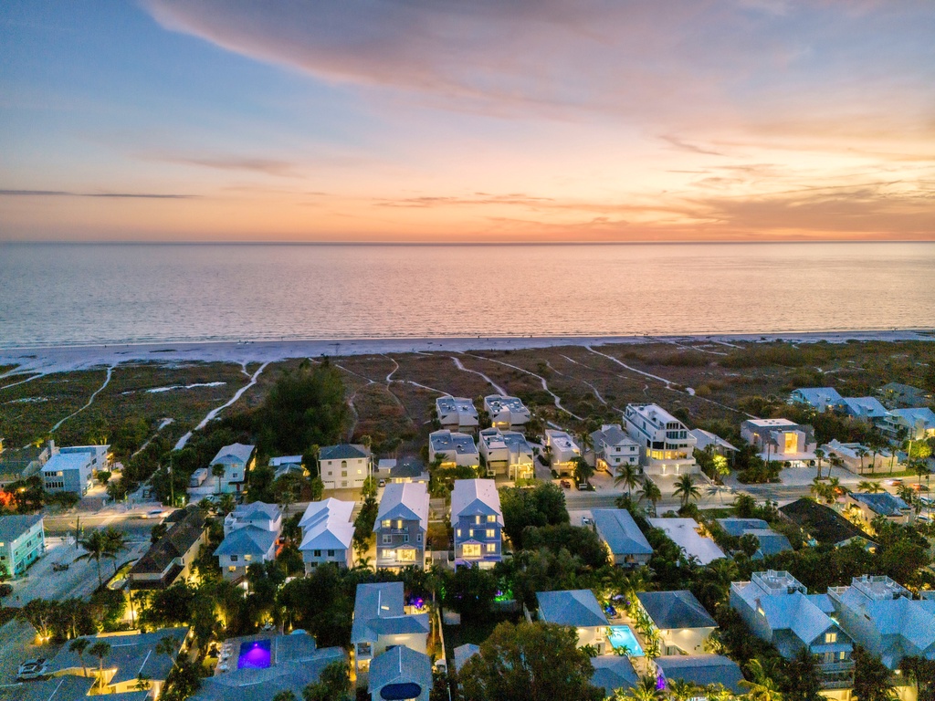 Close to Gulf beaches