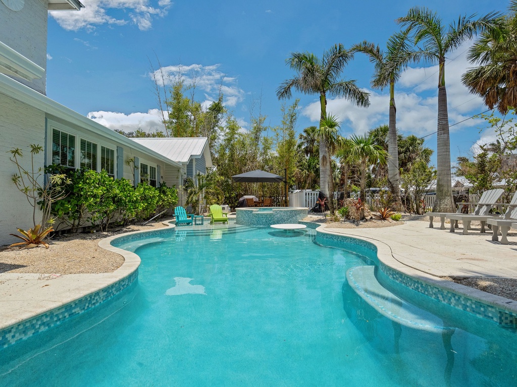 Private Pool and Spa, Water Slide