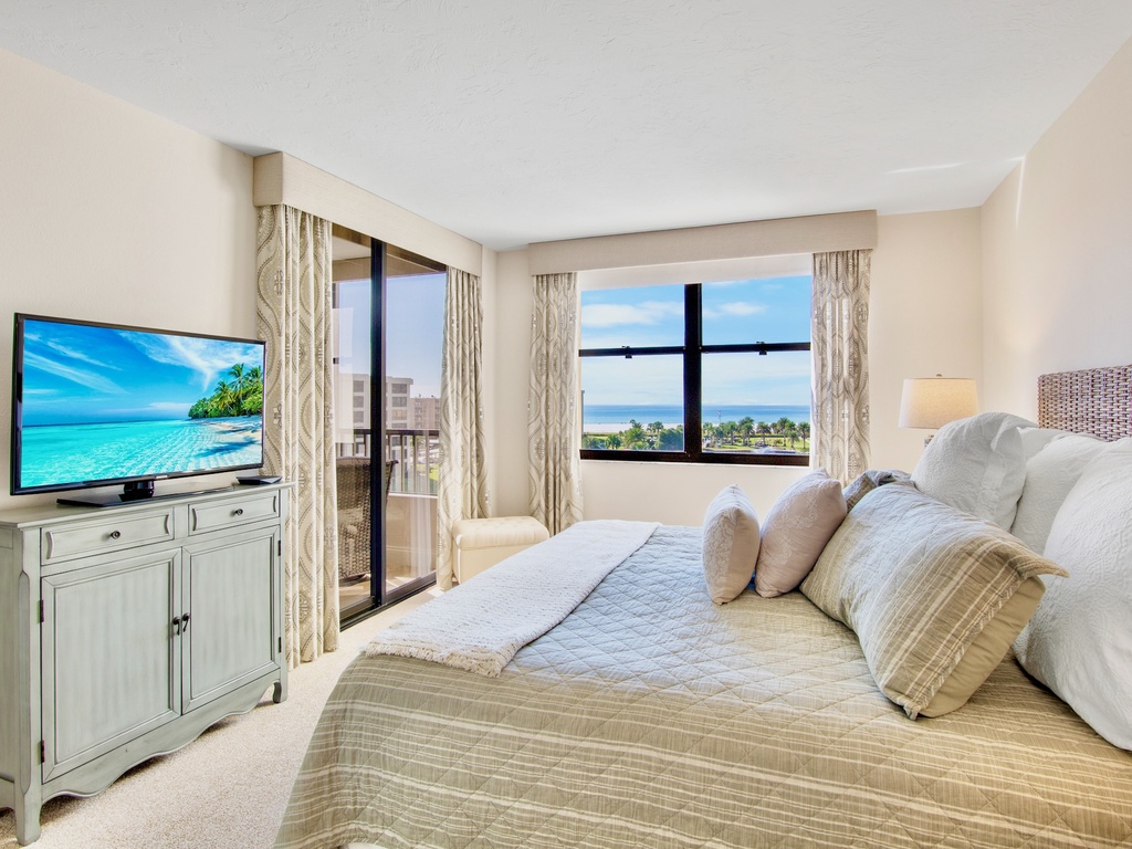Gulf and Bay Club C607 by Tropical Sands Accommodations