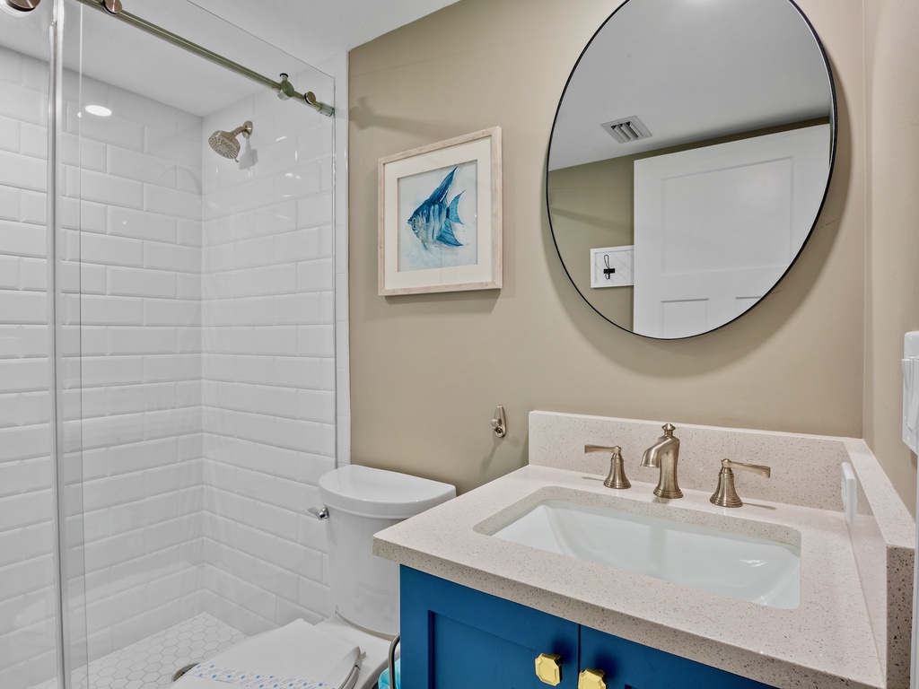 Gulf and Bay Club B110 by Tropical Sands Accommodations