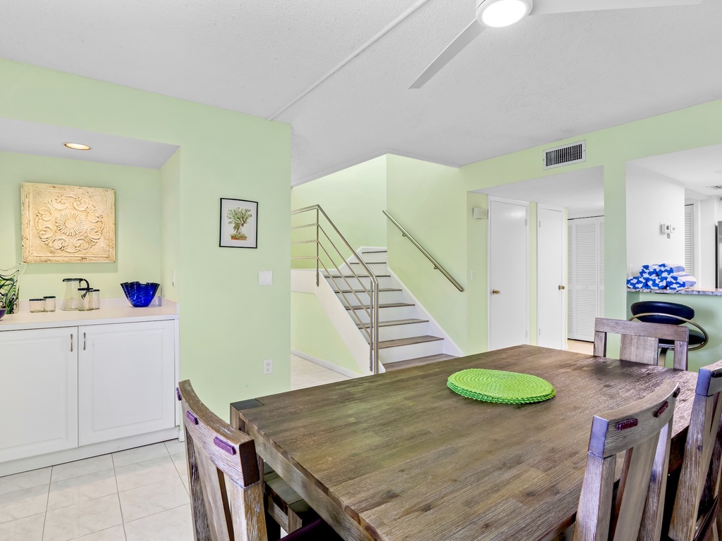 Midnight Cove II 220D