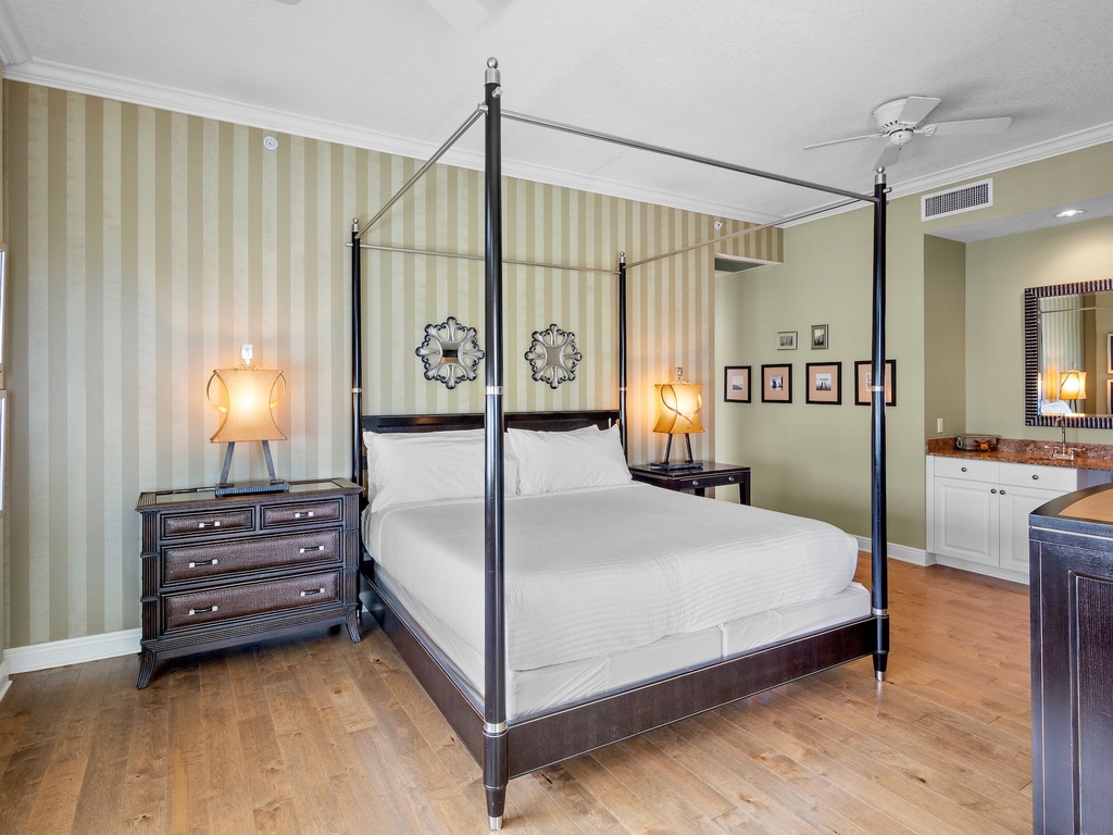 Primary Bedroom, King