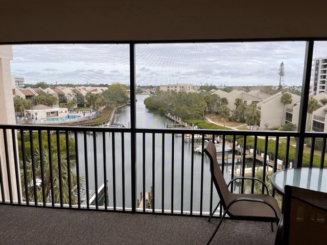 955 Lanai View
