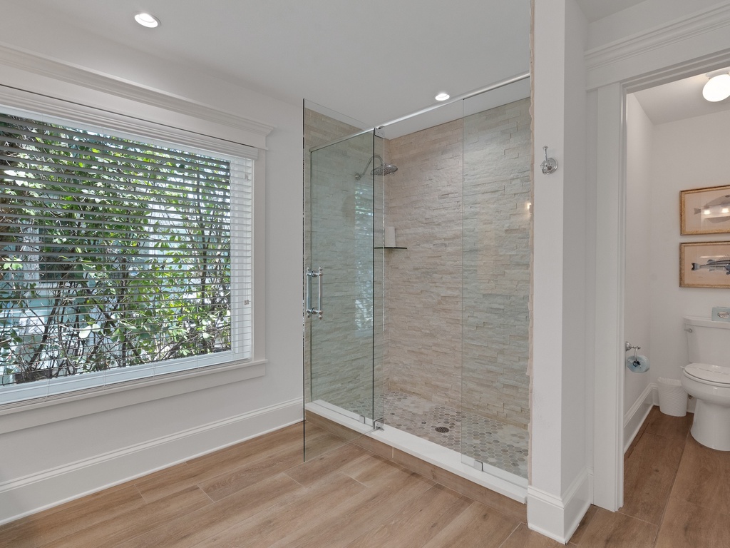 Primary Bathroom, Ensuite