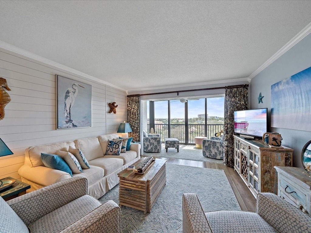 Harbor Towers Unit 603 by Tropical Sands Accommodations