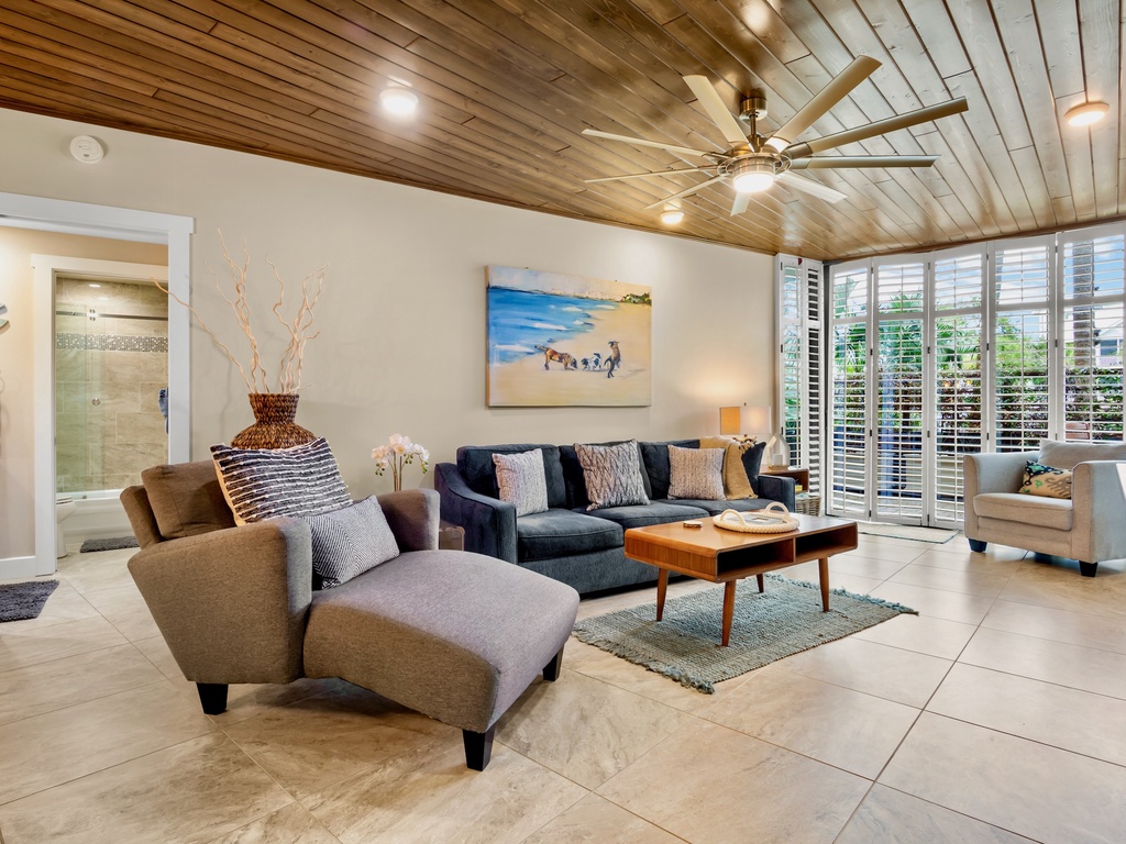 Harbor Towers 111 by Tropical Sands Accommodations
