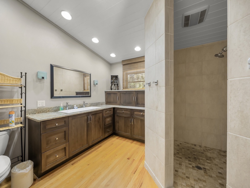 The Shaded Sanctuary - Siesta Key Luxury Rental Properties