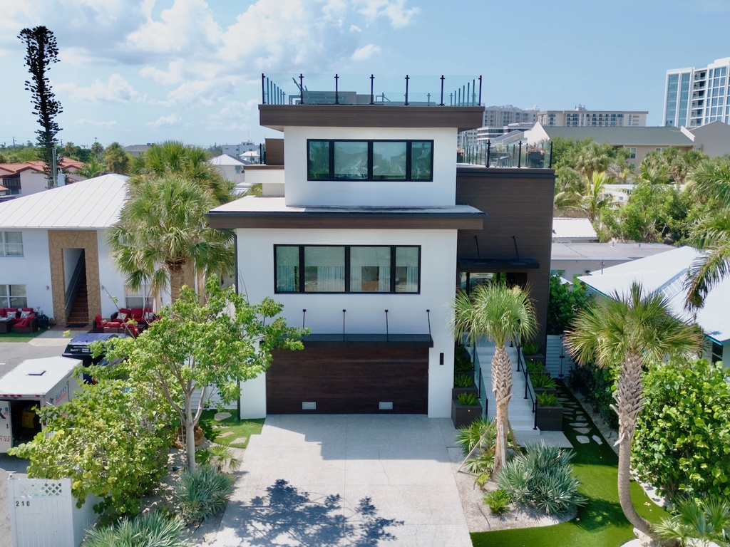 Knot A Basic Beach House by Lido Key Vacations