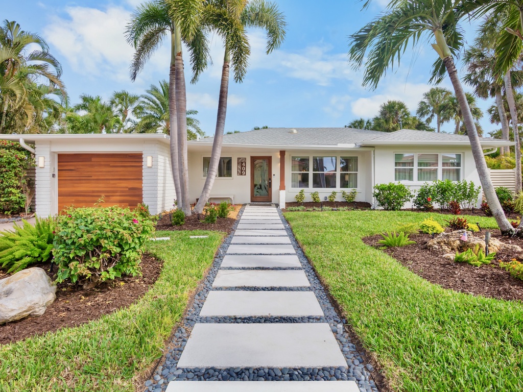 The Palm by Lido Key Vacations