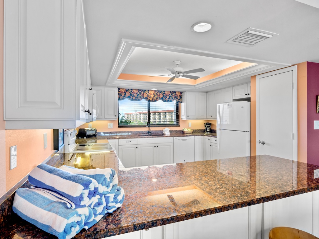 Midnight Cove II 943C by Tropical Sands Accommodations