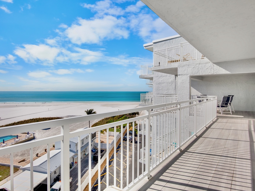 Jamaica Royale 705 by Tropical Sands Accommodations