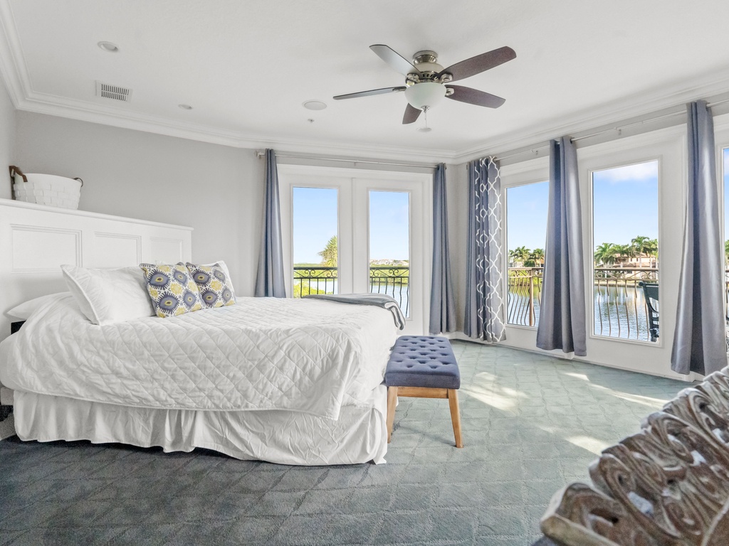 Second Bedroom - King