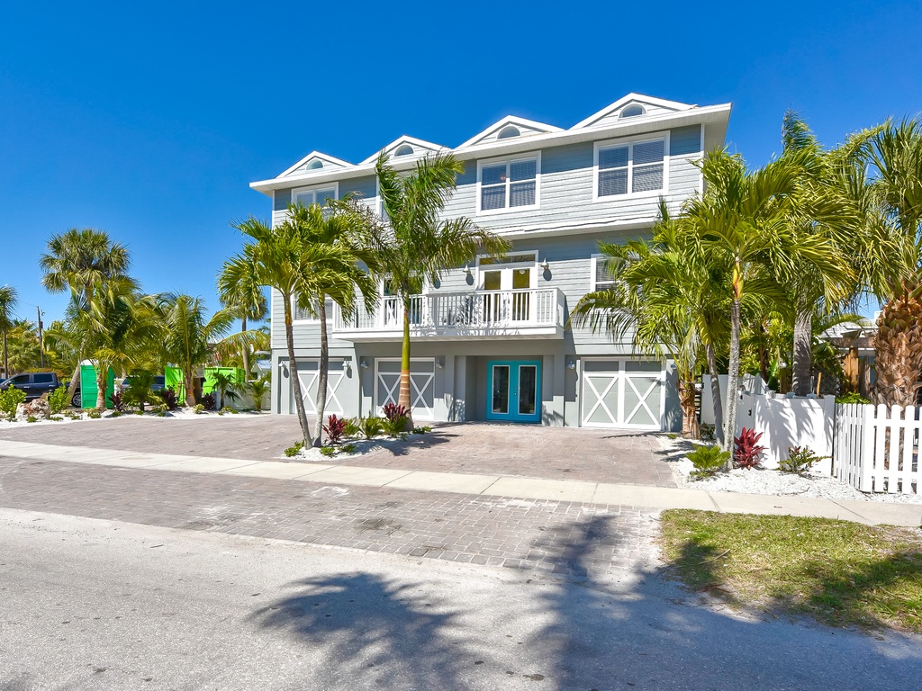 Surf View by Siesta Key Luxury Rental Properties