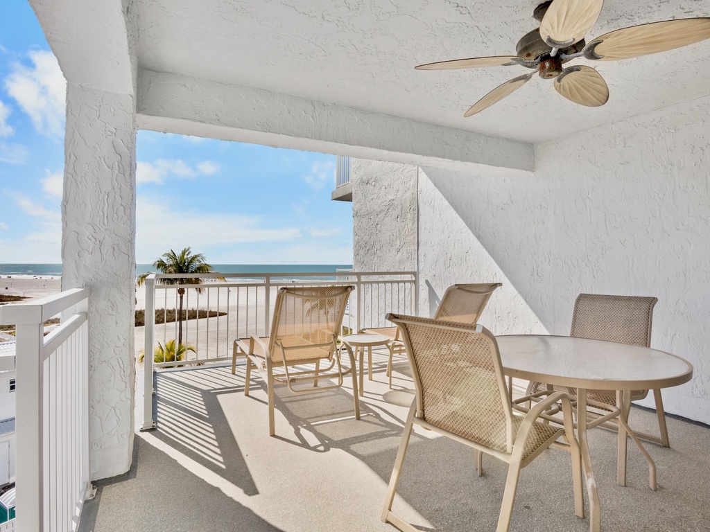 Jamaica Royale 403 by Tropical Sands Accommodations