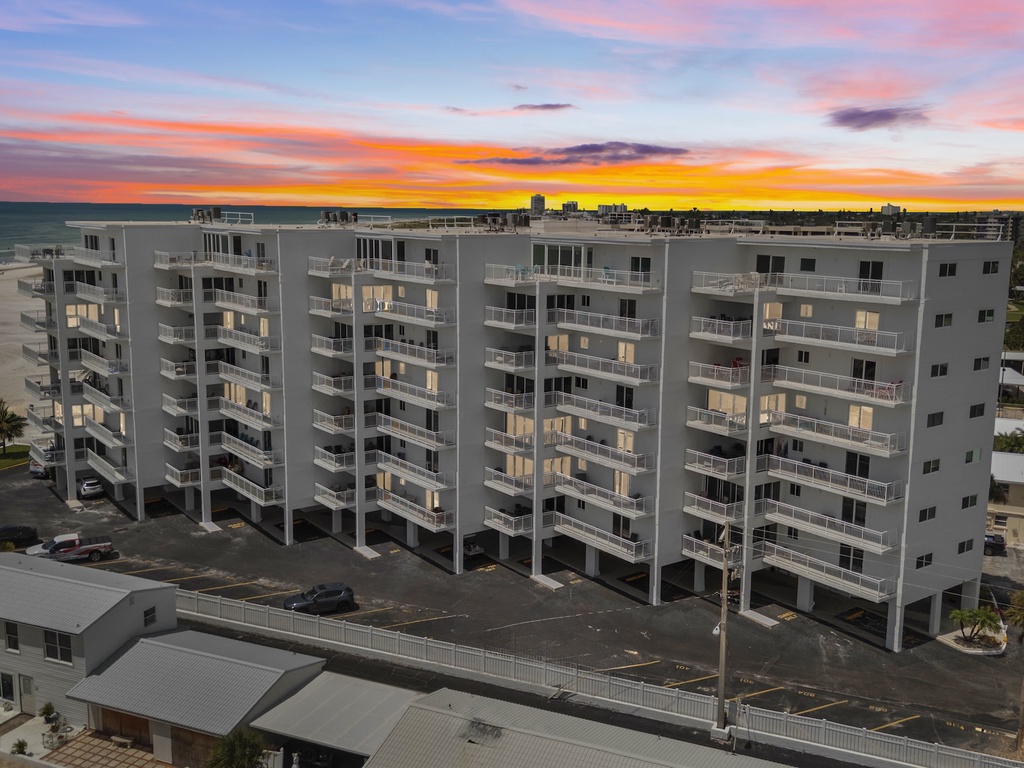 Jamaica Royale - Tropical Sands Accommodations