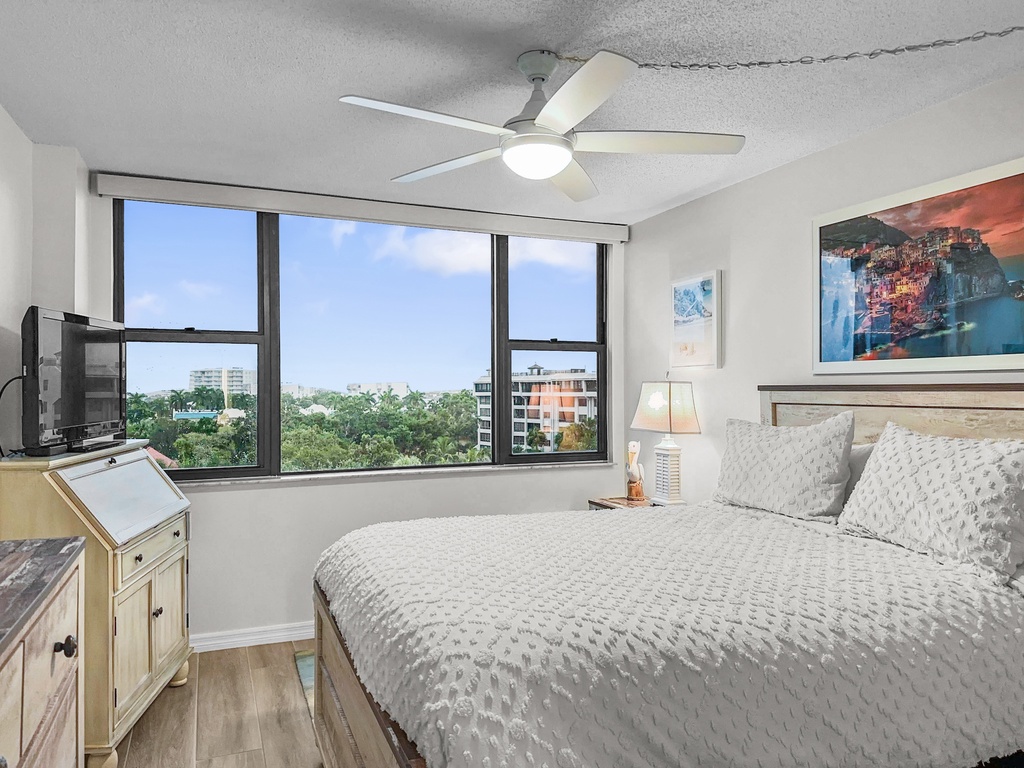 Harbor Towers Unit 603 by Tropical Sands Accommodations